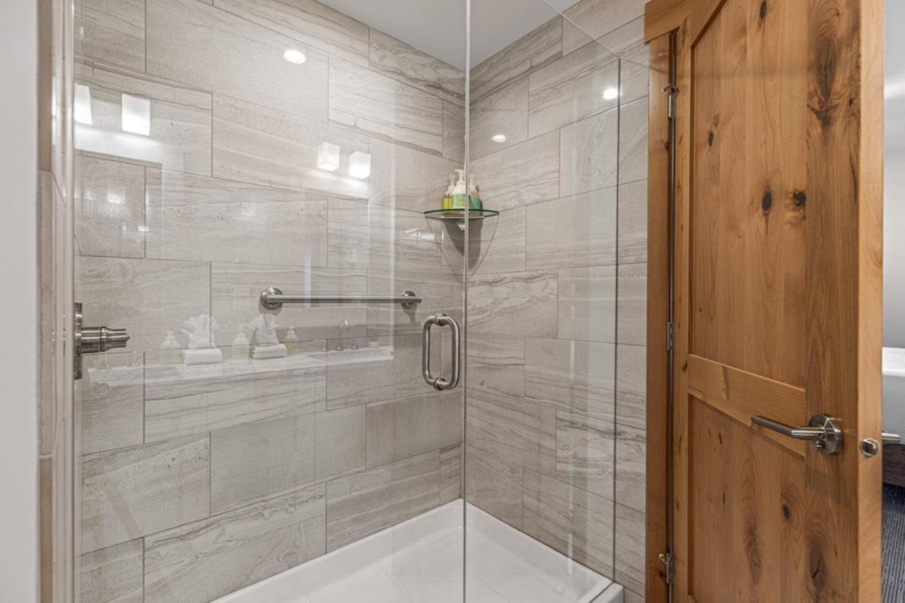 Spring Creek Condo By Canadian Rockies Vacation Rentals Canmore Exteriör bild